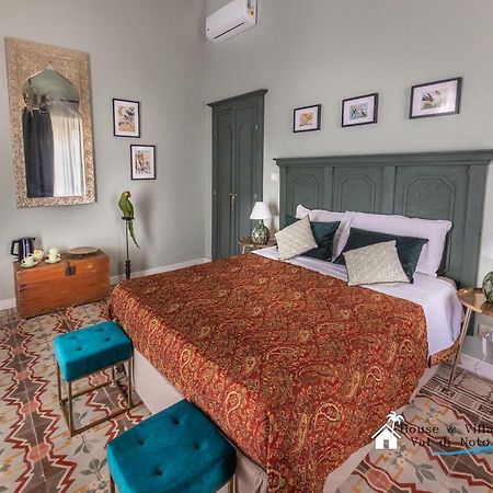 Donna Maddalena Bed and Breakfast Noto Exterior foto